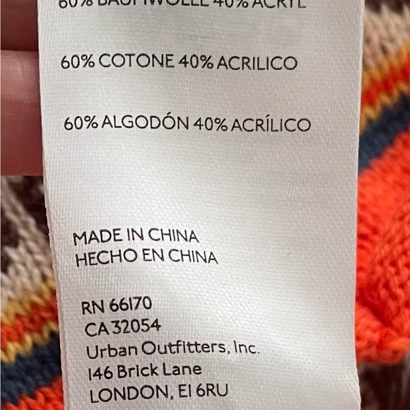 BDG Urban Outfitters Heart Breaker Orange brown knit cropped vest top, size XS - Picture 3 of 13